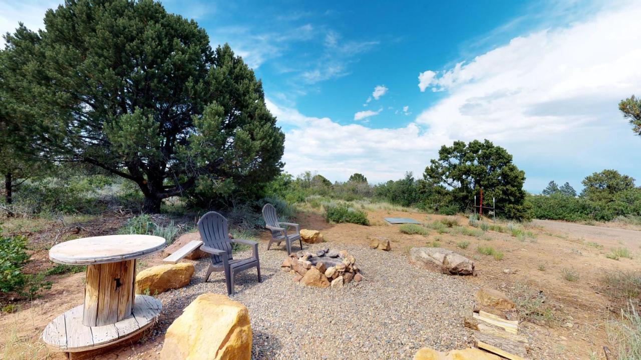 White Pine Cabin By Canyonlands Lodging Monticello Exterior foto